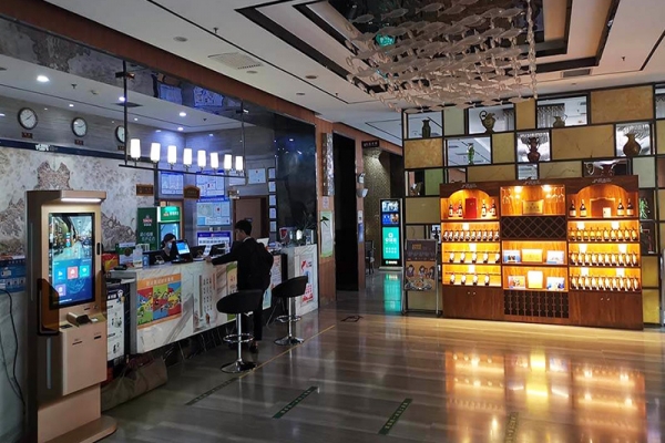 开红酒加盟店需要投入多少成本？